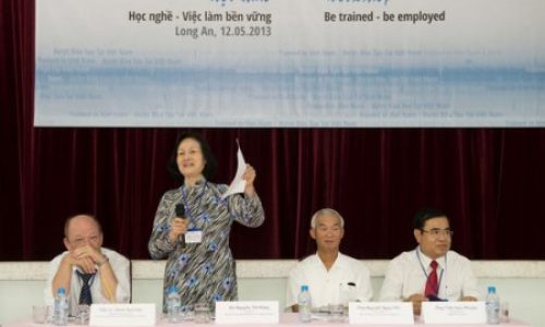 Mdm Nguyen Thi Hang, chairwoman of Vietnam Vocational Training Association