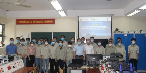 Opening ceremony of air conditioning repair class at Vietnamese-German Technical College of Ha Tinh