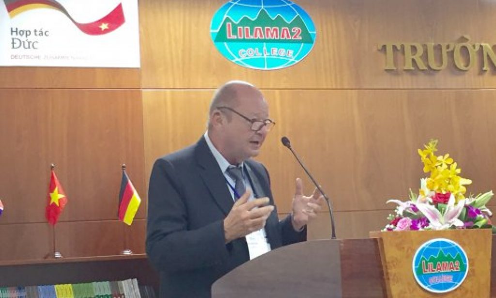 Dr Horst Sommer – Programme Director of the Programme Reform of TVET in Viet Nam delivers the opening remarks