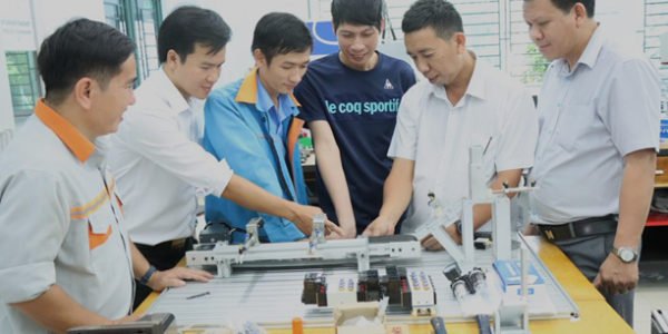 Mechatronics core teachers manufactured and installed the actuator system for workstation under practical exam