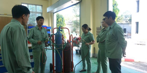 Safety instructions on oxy-acetylene equipment