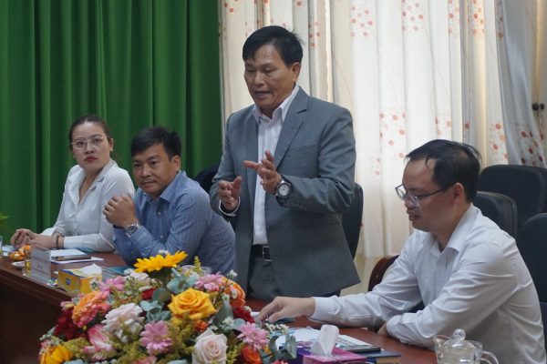 The representative from a partner company – Mr Nguyen Hoang Hiep – committed to jointly implement the cooperative training concept with VCMI