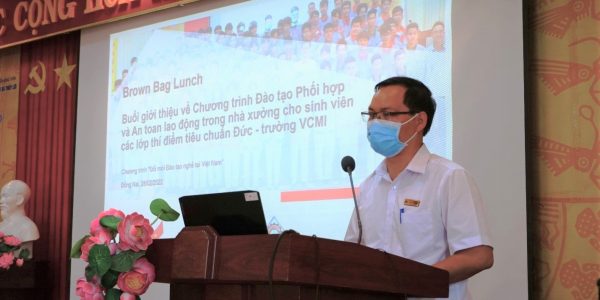 Mr Pham Duy Dong, Head of Training Department of VCMI, gave the opening speech