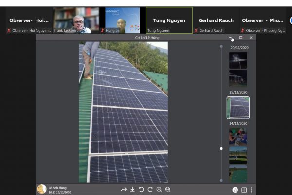 Học viên cho thấy một thao tác không chuẩn so với khía cạnh của việc lắp đặt hệ thống Điện mặt trời